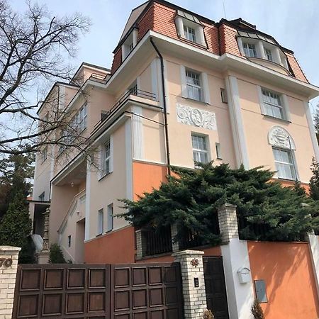 Rooms In Prague-Big+Comfy Praga Exterior foto