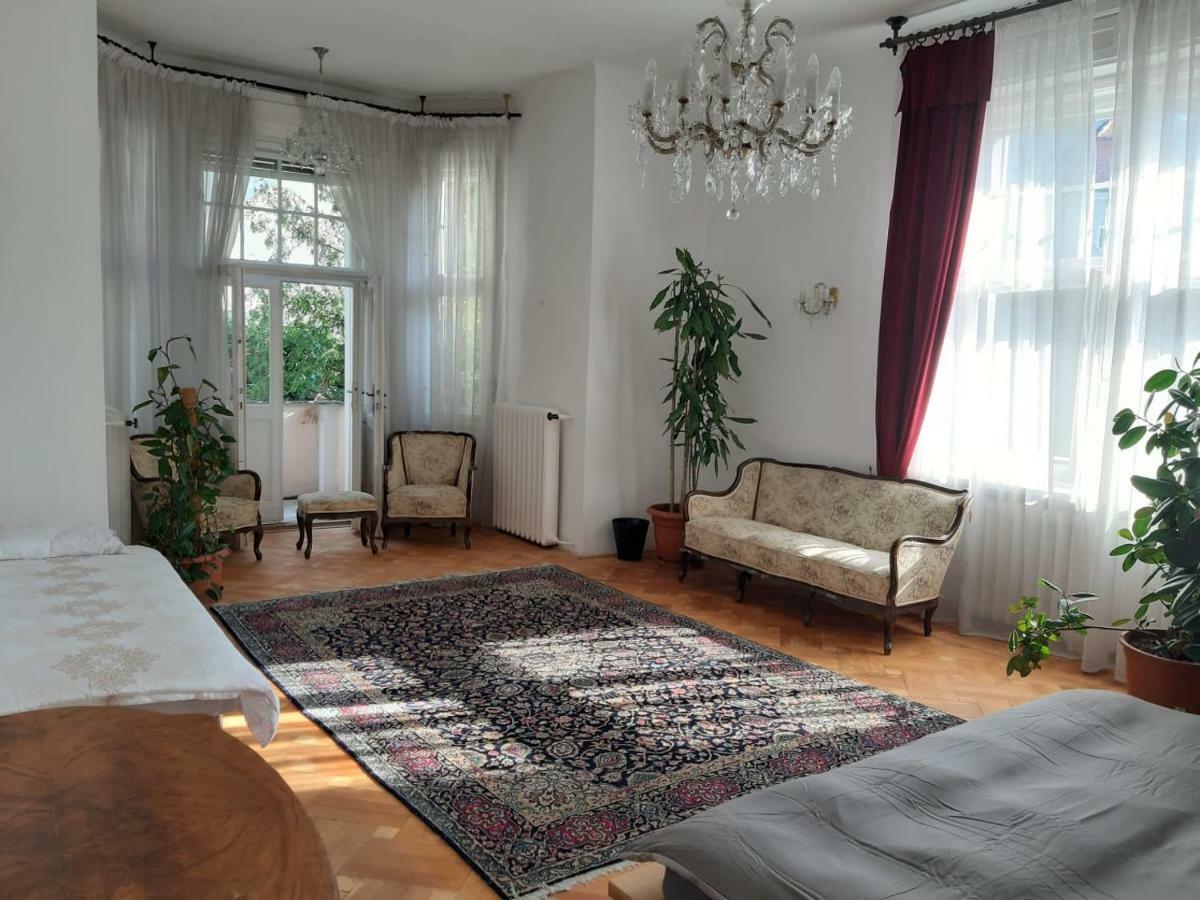 Rooms In Prague-Big+Comfy Praga Exterior foto