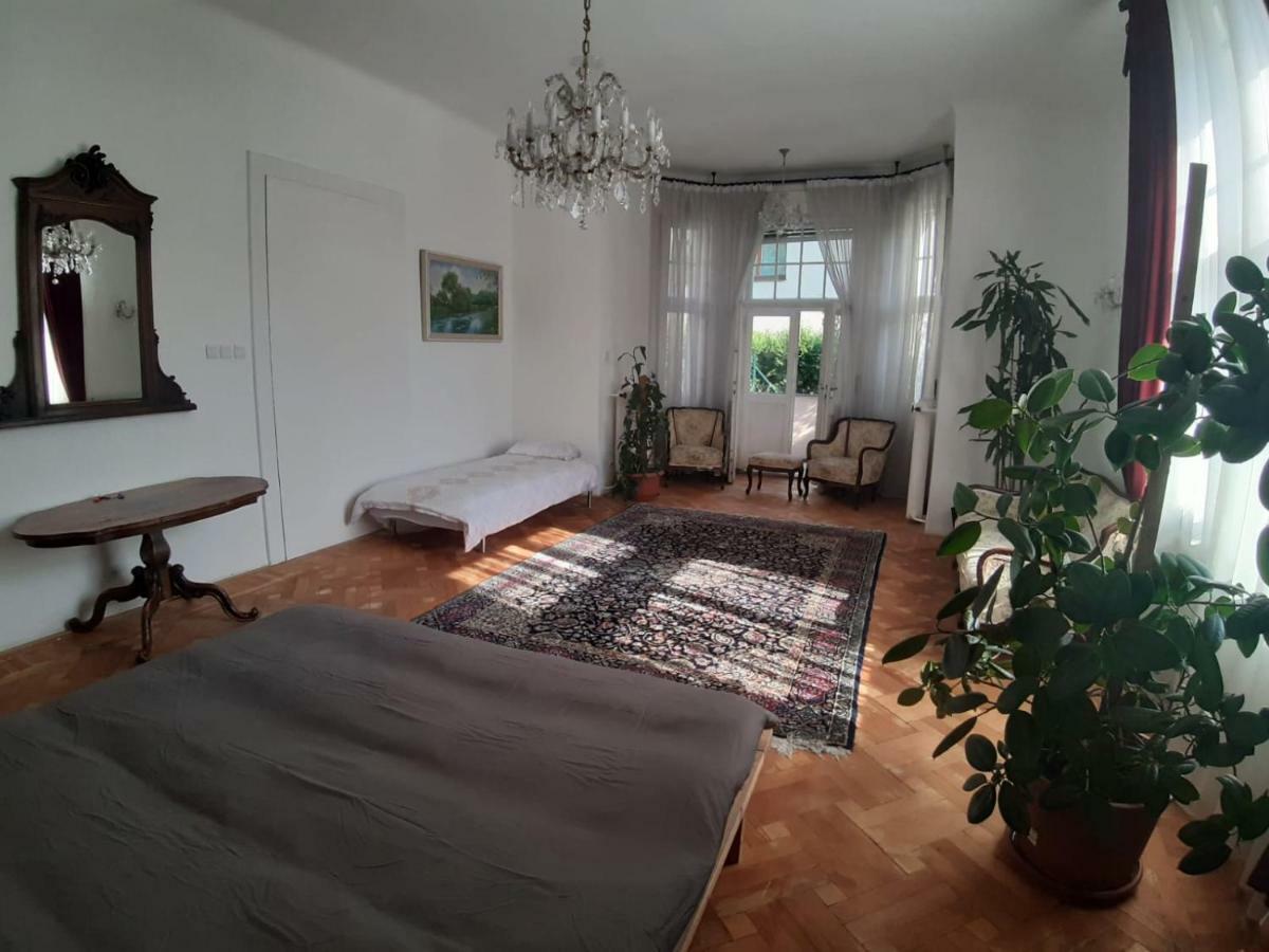 Rooms In Prague-Big+Comfy Praga Exterior foto